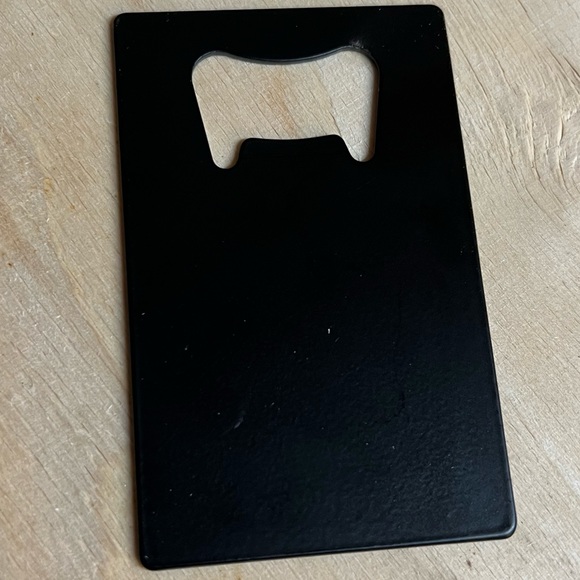 Sailor Skull Bottle Opener Credit Card Size - Picture 2 of 3